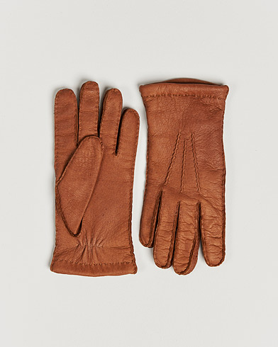 Warming accessories |  Peccary Handsewn Cashmere Glove Cognac