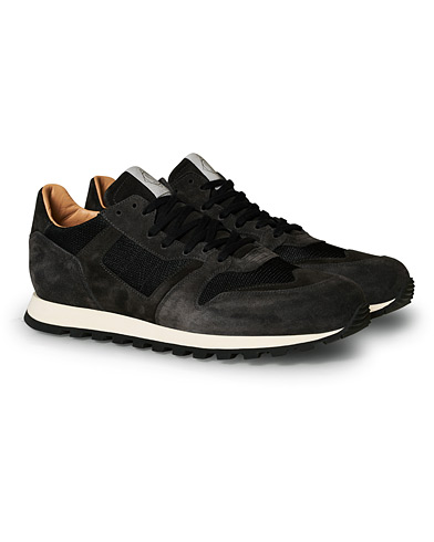  |  AT05 Running Sneakers Faded Black