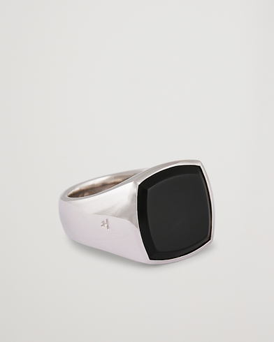Men | Celebrate New Year's Eve in style | Tom Wood | Cushion Black Onyx Ring Silver