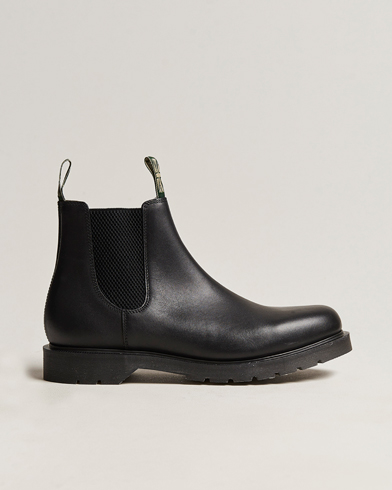Men | Black boots | Loake Shoemakers | McCauley Heat Sealed Chelsea Black Leather