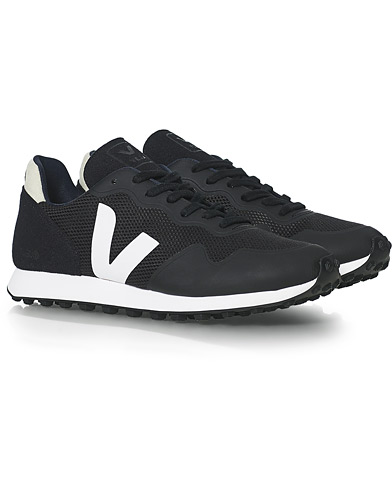  |  SDU Vegan Running Sneaker Black/White