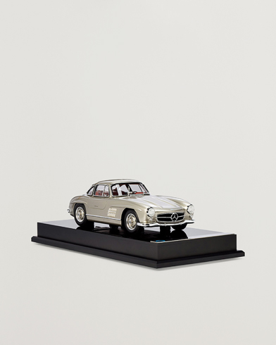  |  1955 Mercedes Gullwing Coupe Model Car Silver