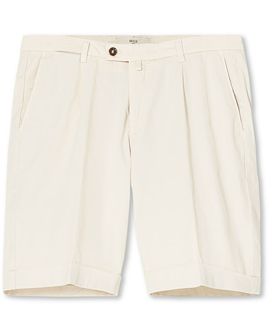 Chino Shorts |  Pleated Cotton Shorts Cream