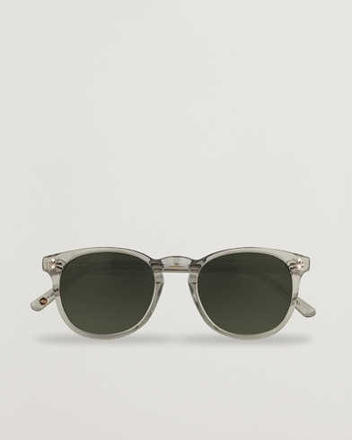 Men | The Summer Collection | Nividas Eyewear | Vienna Sunglasses Transparent Grey