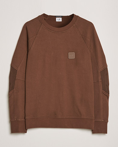 Men | Sweaters & Knitwear | C.P. Company | Metropolis Diagonal Raised Fleece Sweat Brown