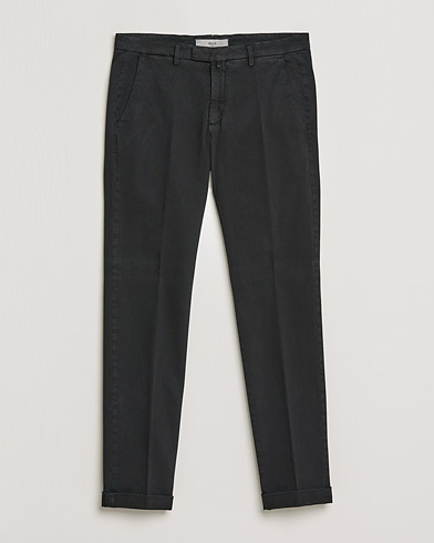 H&M Uomo Abbigliamento Pantaloni e jeans Jeans Jeans affosulati Slim Tapered Cropped Jeans 