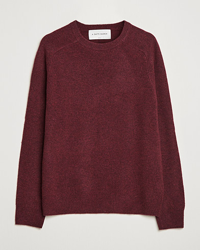 Men | Under 100 | A Day's March | Brodick Lambswool Sweater Wine