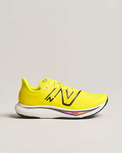 Men | Running shoes | New Balance Running | FuelCell Rebel v3 Cosmic Pineapple