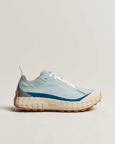  001 Running Sneakers Ether