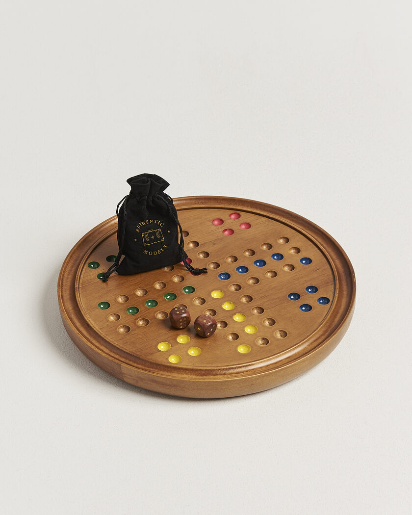 Authentic Models No Quarter Game  – Brown