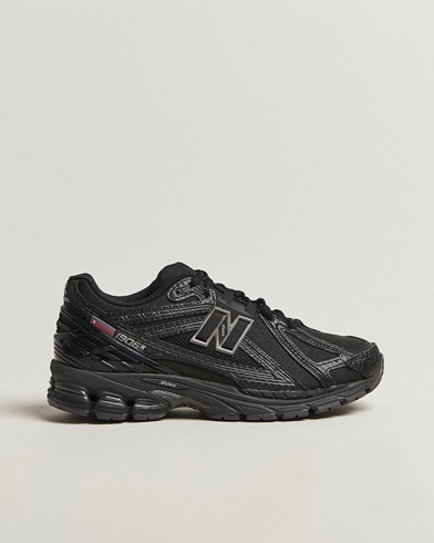 New Balance 1906R Sneakers Black – Black