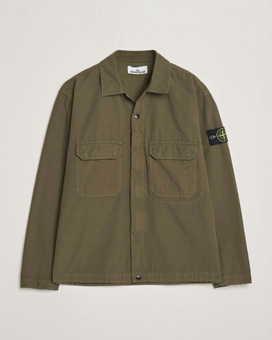 ＜STONE ＞23ss OVERSHIRT カーキ Stone Island Garment Dyed Cotton Zip Overshirt Musk at CareOfCarl.com