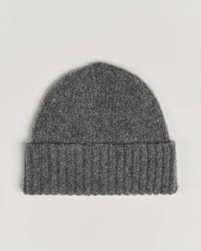 Robert Mackie Rona Ribbed Shaggy Lambswool Beanie Dark Grey – Grey