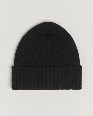 Amanda ChristensenRib Knitted Cashmere CapBlack at CareOfCarl.com