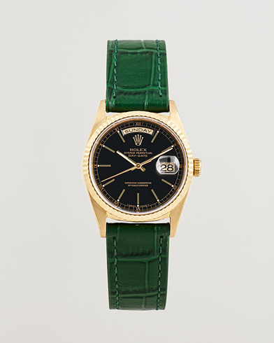 Rolex Pre-Owned Rolex Box 68.00.08 at CareOfCarl.com