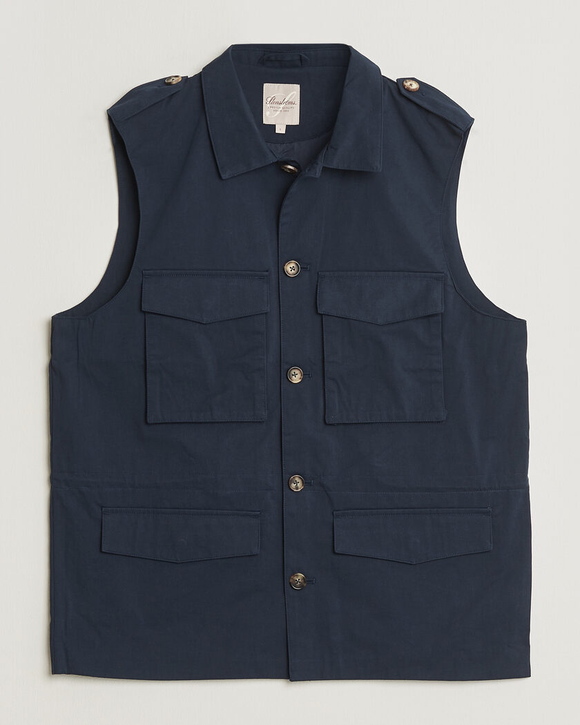 Lacoste Lightweight Water-Resistant Quilted Zip Vest Black at