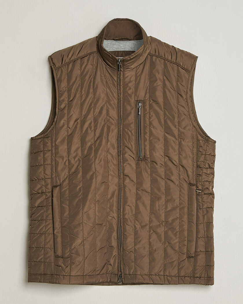 Morris Teddy Quilted Vest Navy at CareOfCarl.com