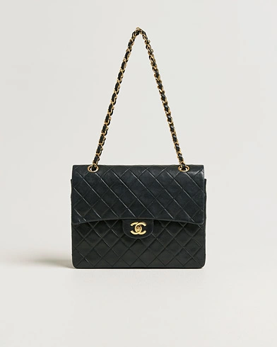 Chanel Pre-Owned Single Flap Bag Lambskin Black – Black
