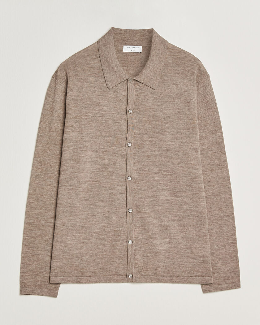 Snow Peak Flexible Insulated Cardigan Khaki at CareOfCarl.com