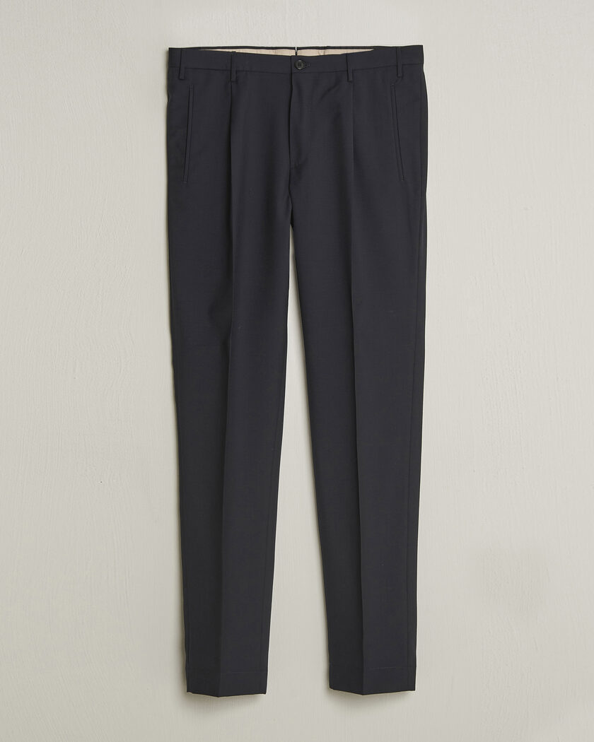 Filippa K Liam Cool Wool Slacks Black at CareOfCarl.com Filippa K Liam Cool Wool Slacks Black at CareOfCarl.com