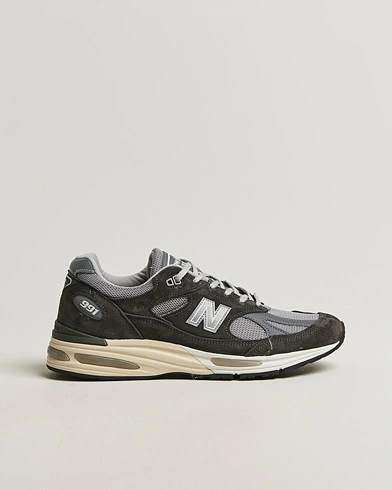 New Balance Made In US & UK New Balance Made In UK 991v2 Dark Grey – Grey