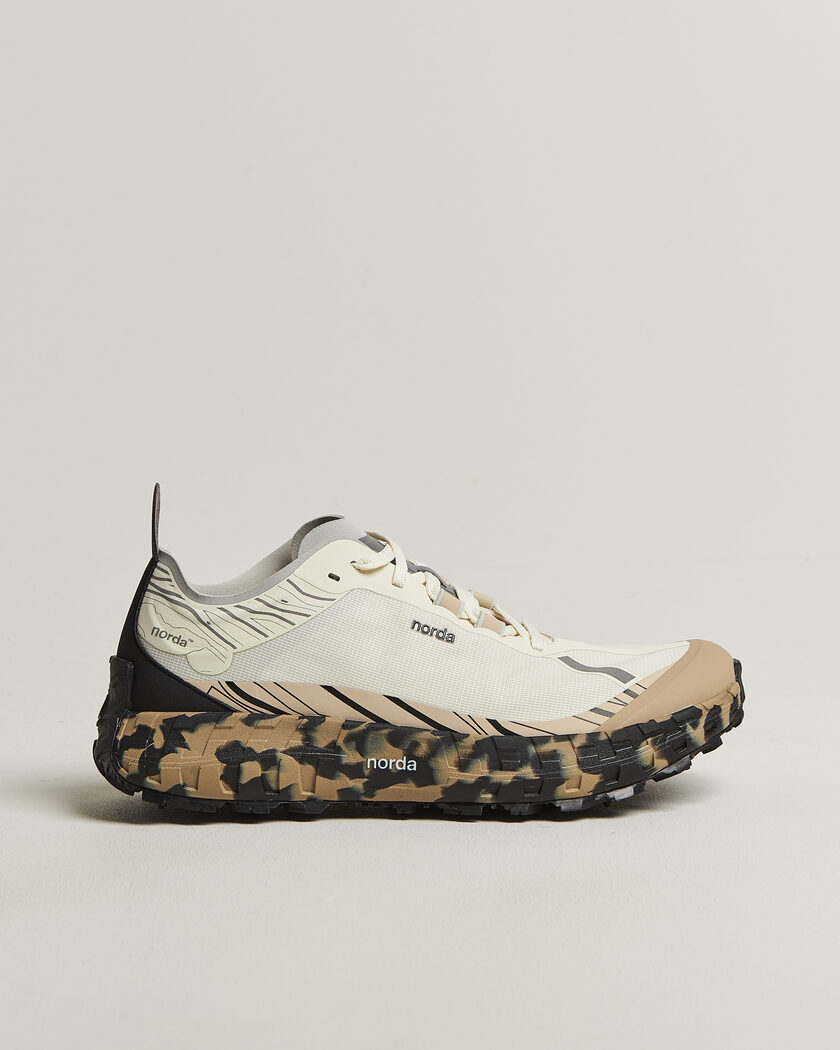 Salomon XT-6 Sneakers Vanilla Ice at CareOfCarl.com