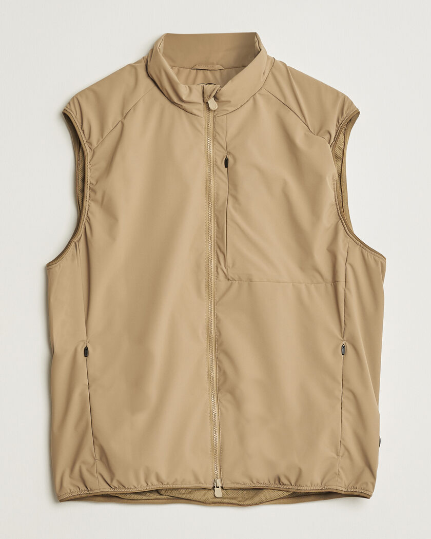 Snow Peak 2L Octa Vest Greige at CareOfCarl.com