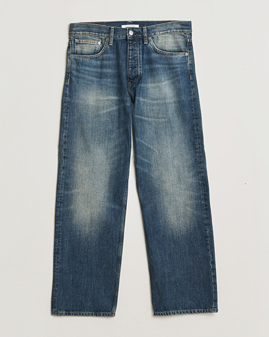 Levi's 555 Relaxed Straight Jeans Check The Score at CareOfCarl.com