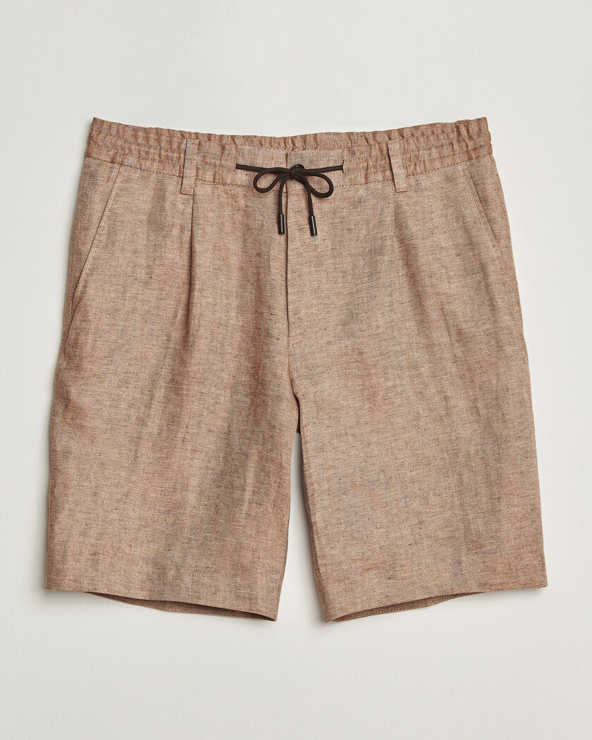 Auralee Finx Linen Easy Shorts Ecru at CareOfCarl.com
