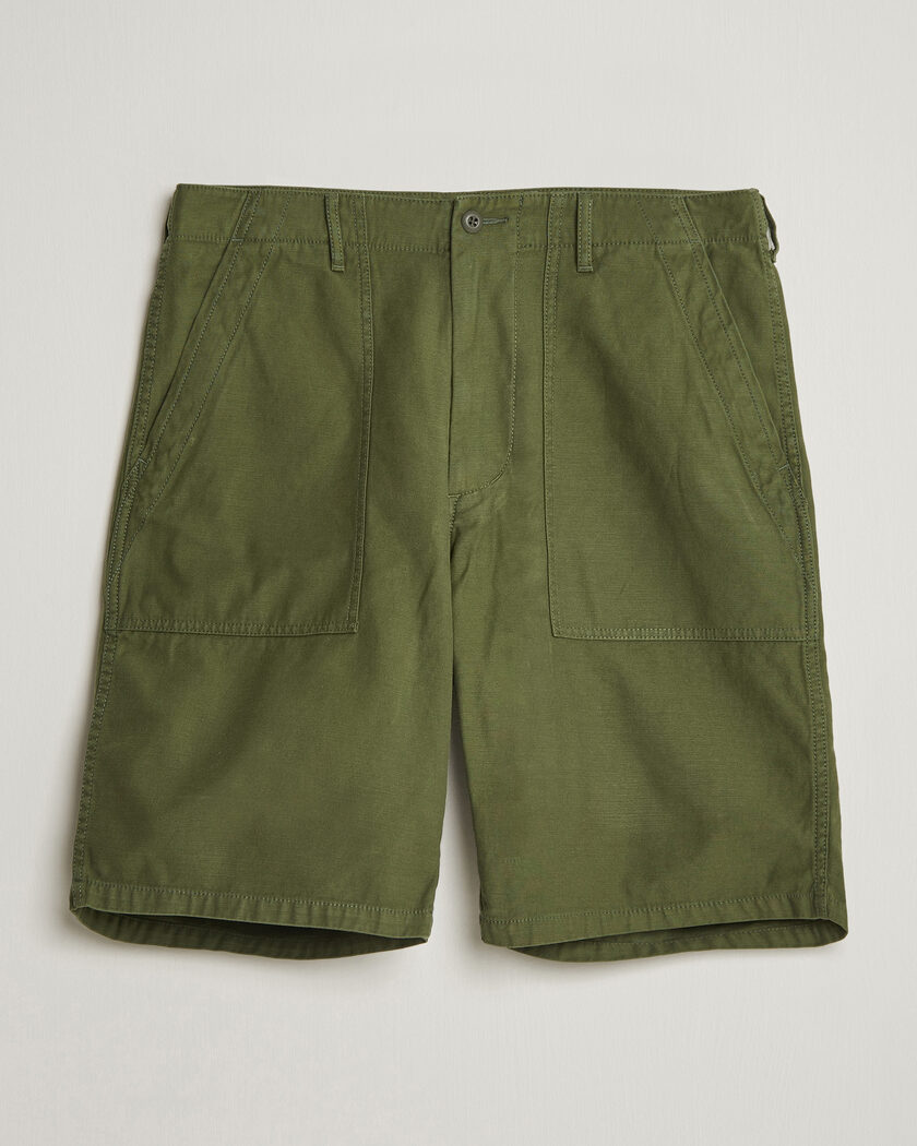 BEAMS PLUS MIL Utility Sateen Shorts Olive – Green