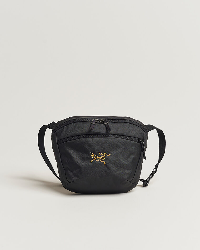 Arc'teryx Heliad Crossbody Bag Black at CareOfCarl.com