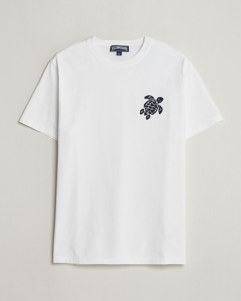 AMI Heart Logo T-Shirt White at CareOfCarl.com