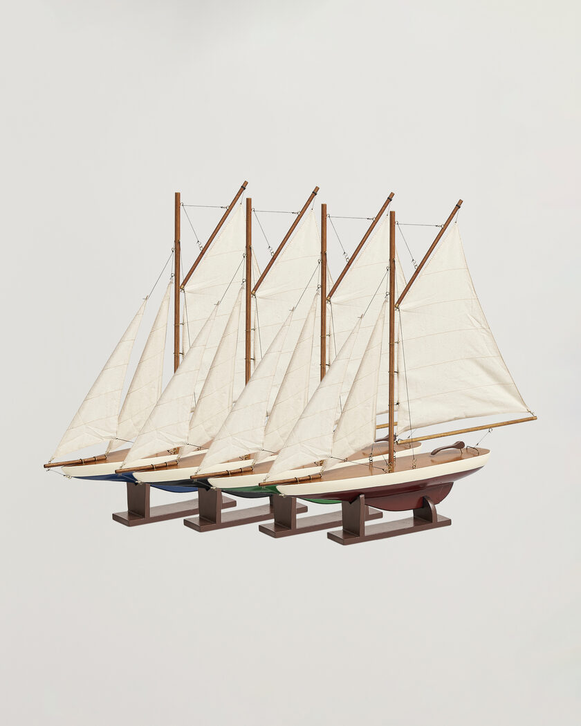  Authentic Models Mini Pond Yachts 