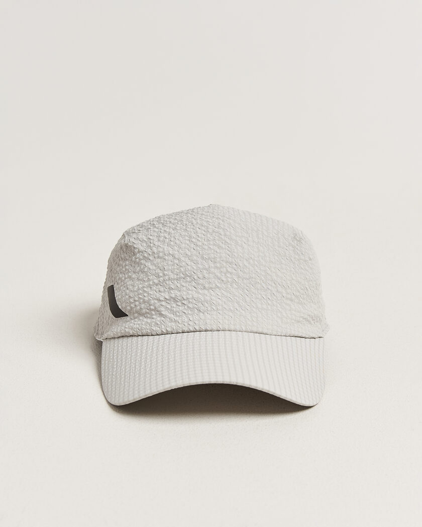 SOAR Running Dart Cap Silver Grey – Grey