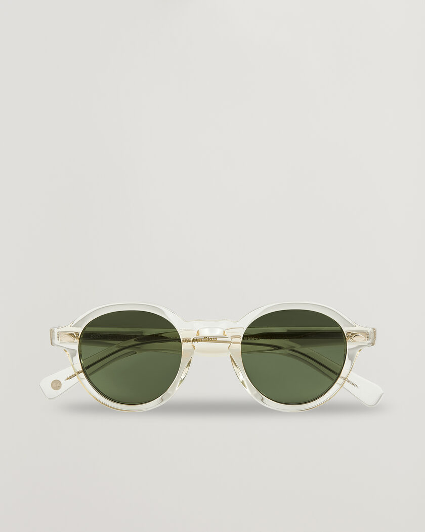 Eyevan 7285 787 Sunglasses Transparent at CareOfCarl.com
