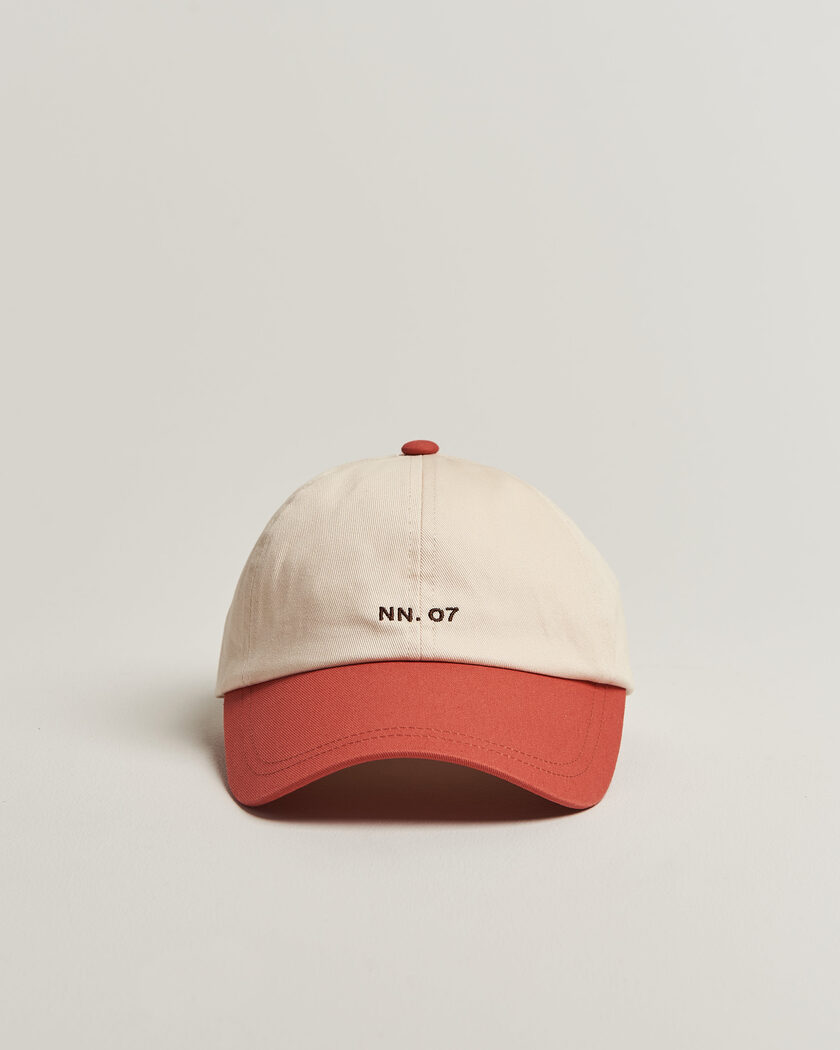 NN07 Logo Cap Sienna Heat – Red