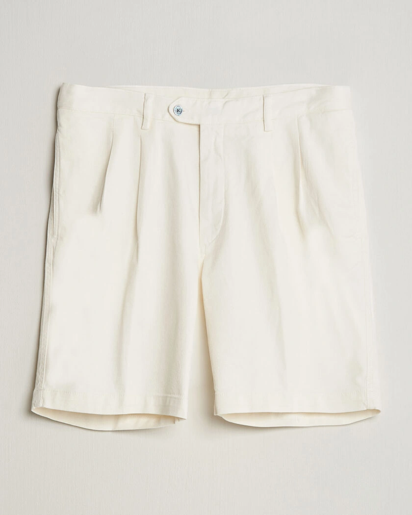 Oscar Jacobson Tanker Pleat Shorts White – White
