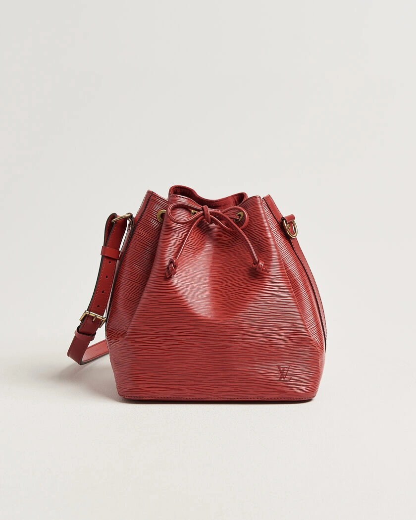 Louis Vuitton Pre-Owned Petit Noé Epi Leather Red – Red