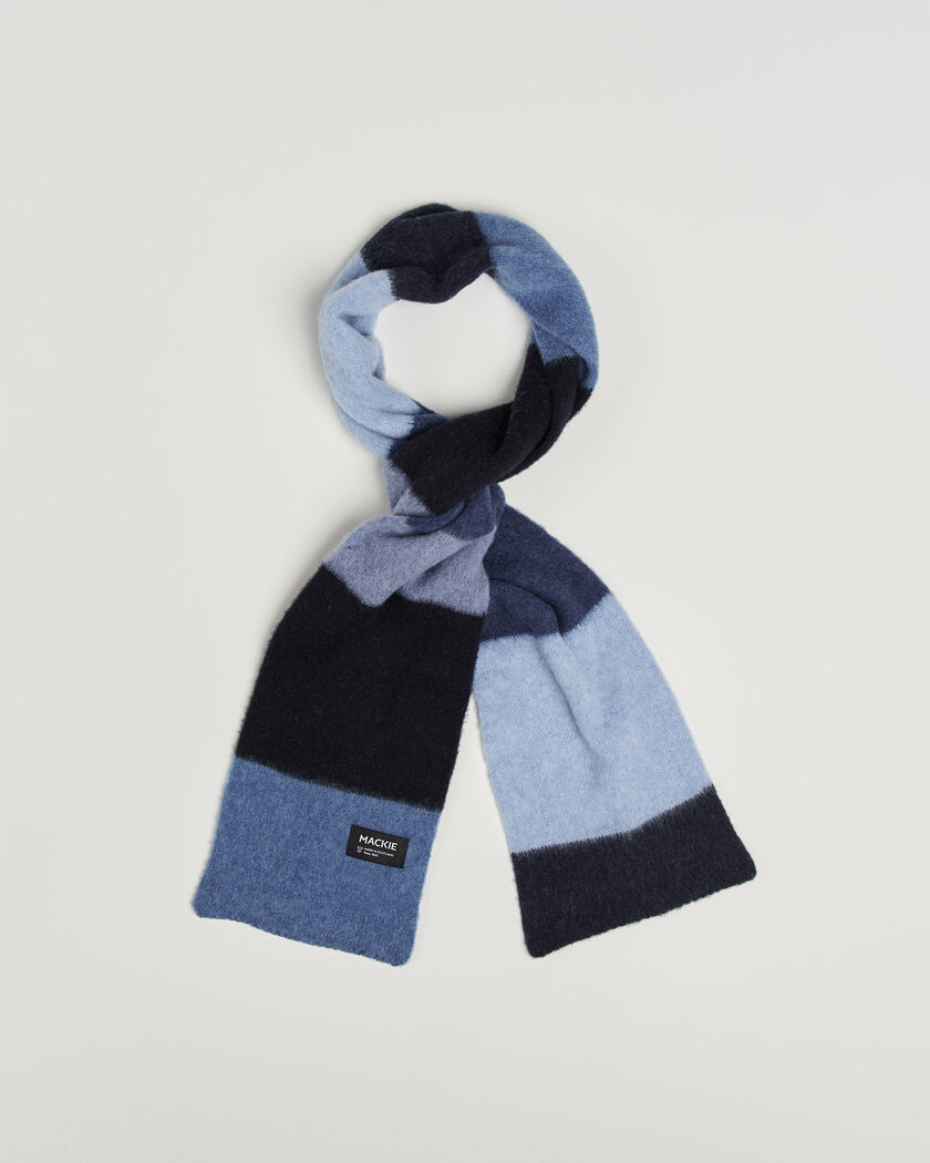 Robert Mackie Rona Ribbed Shaggy Lambswool Scarf Blue – Blue