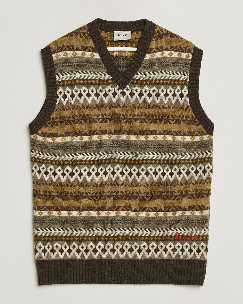 Fred Perry Cable Knitted Tennis Vest Ecru at CareOfCarl.com