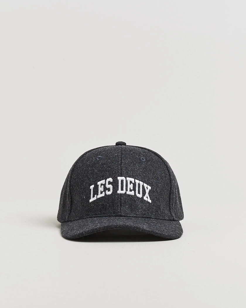 LES DEUX Collage Baseball Cap Asphalt – Grey
