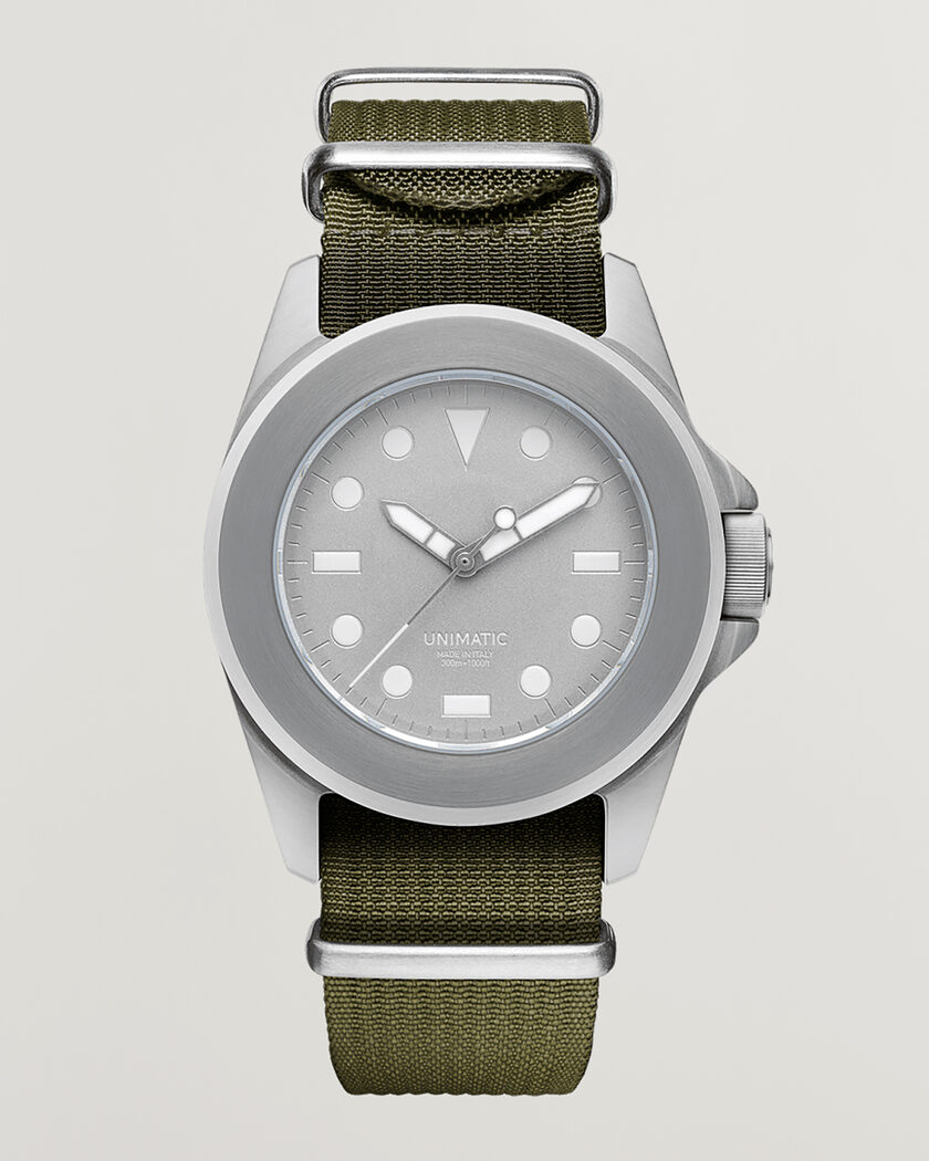 Timex M79 X Peanuts Masked Marvel Automatic 40mm Blue Dial at