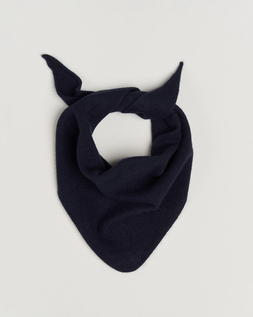 Polo Ralph Lauren Linen Scarf Newport Navy at CareOfCarl.com