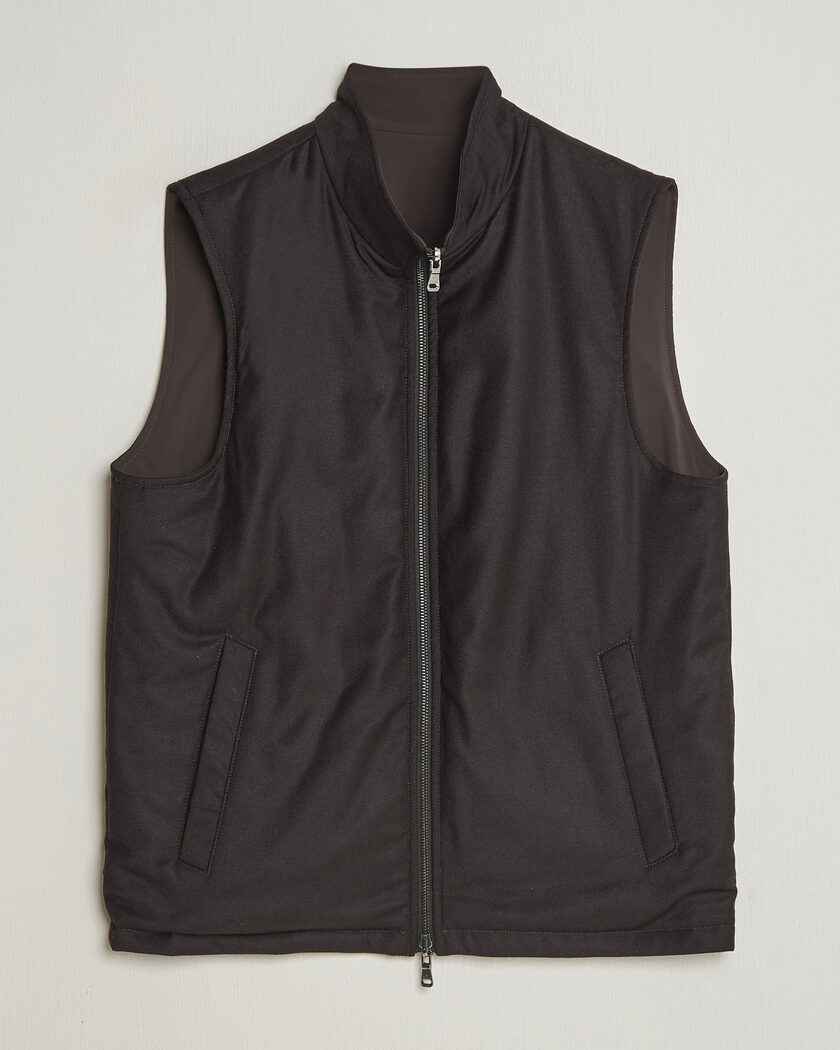 Snow Peak 2L Octa Vest Greige at CareOfCarl.com