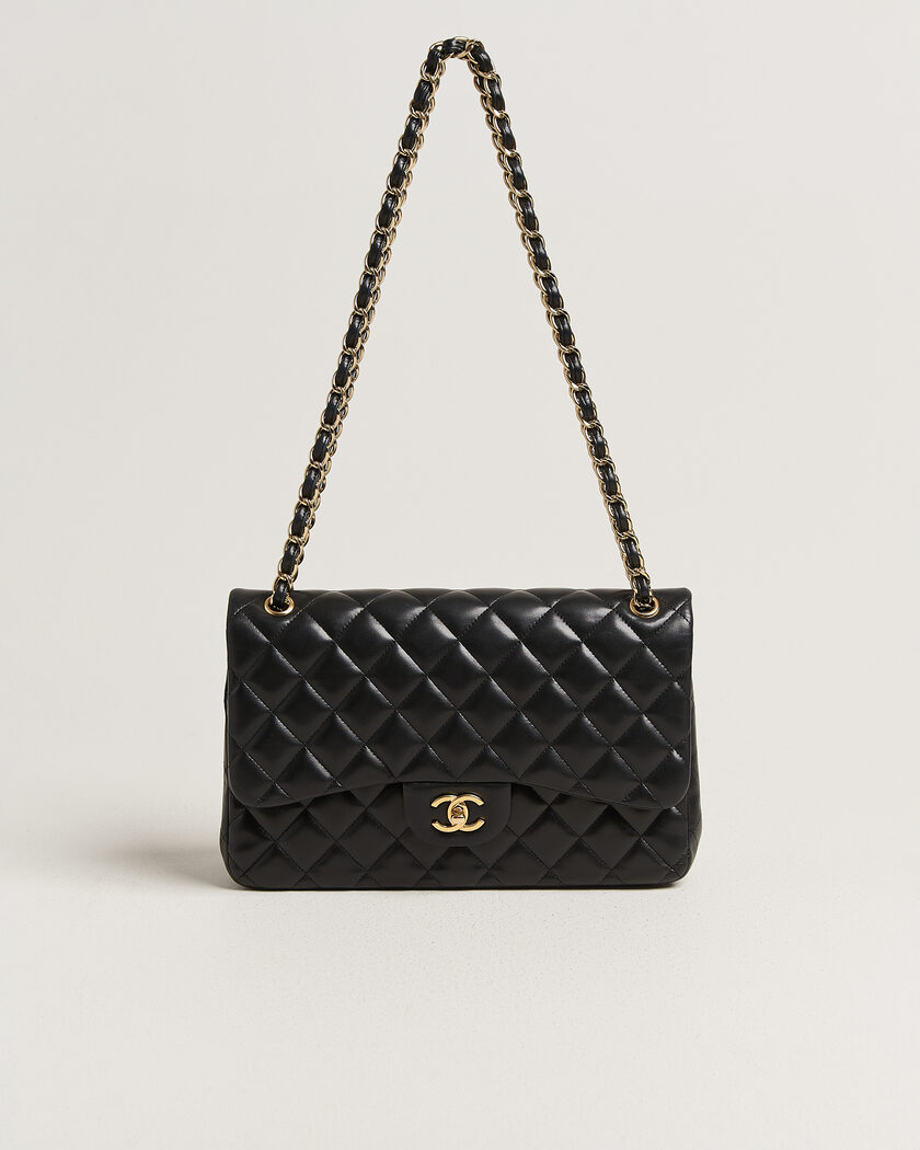 Chanel Pre-Owned Chanel 22 Backpack Black at CareOfCarl.com