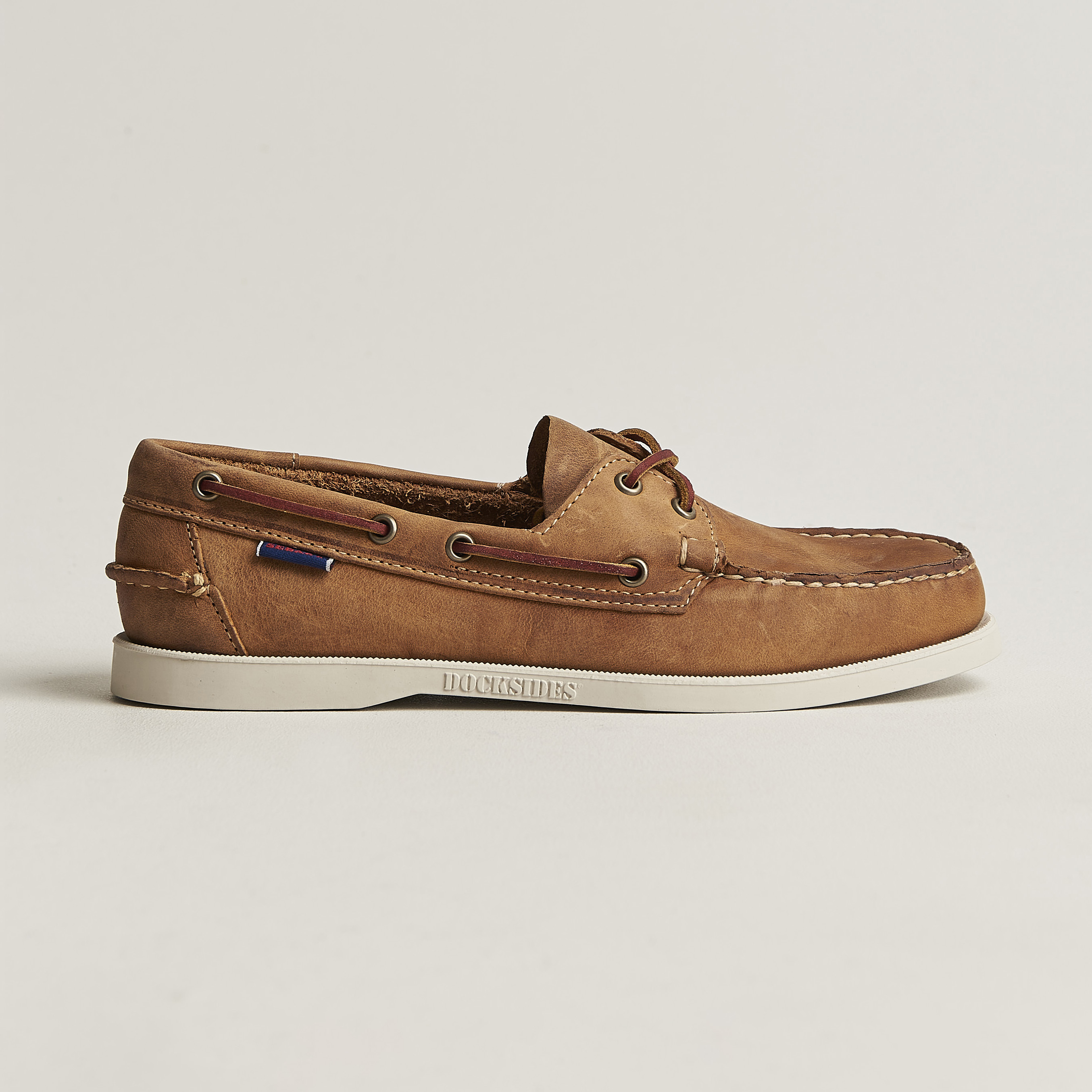 Men's boat shoes: how to wear them this summer? – Melvin & Hamilton