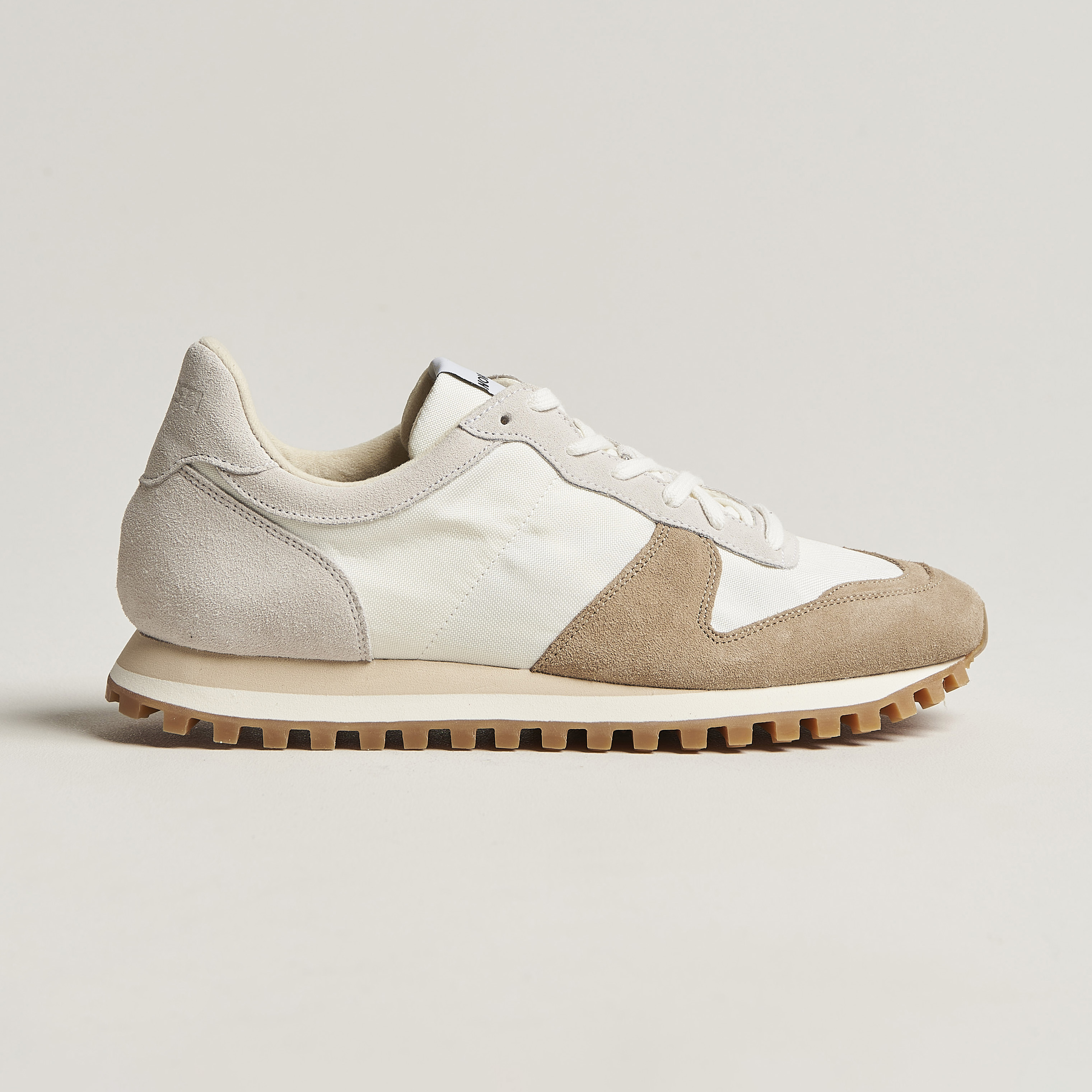 NOVESTA　MARATHON CLASSIC　BEIGE×BLACK 3 9 Gonovesta.com | MARATHON TRAIL BEIGE-BLACK