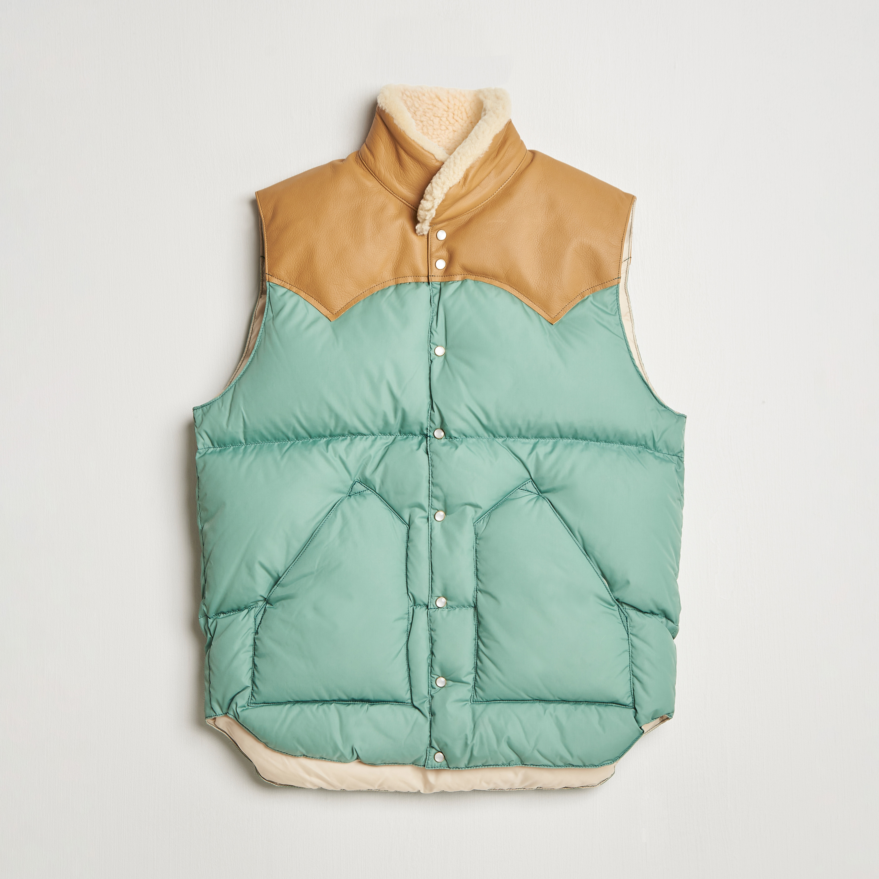 Rocky Mountain Featherbed Christy Vest Emerald at CareOfCarl.com