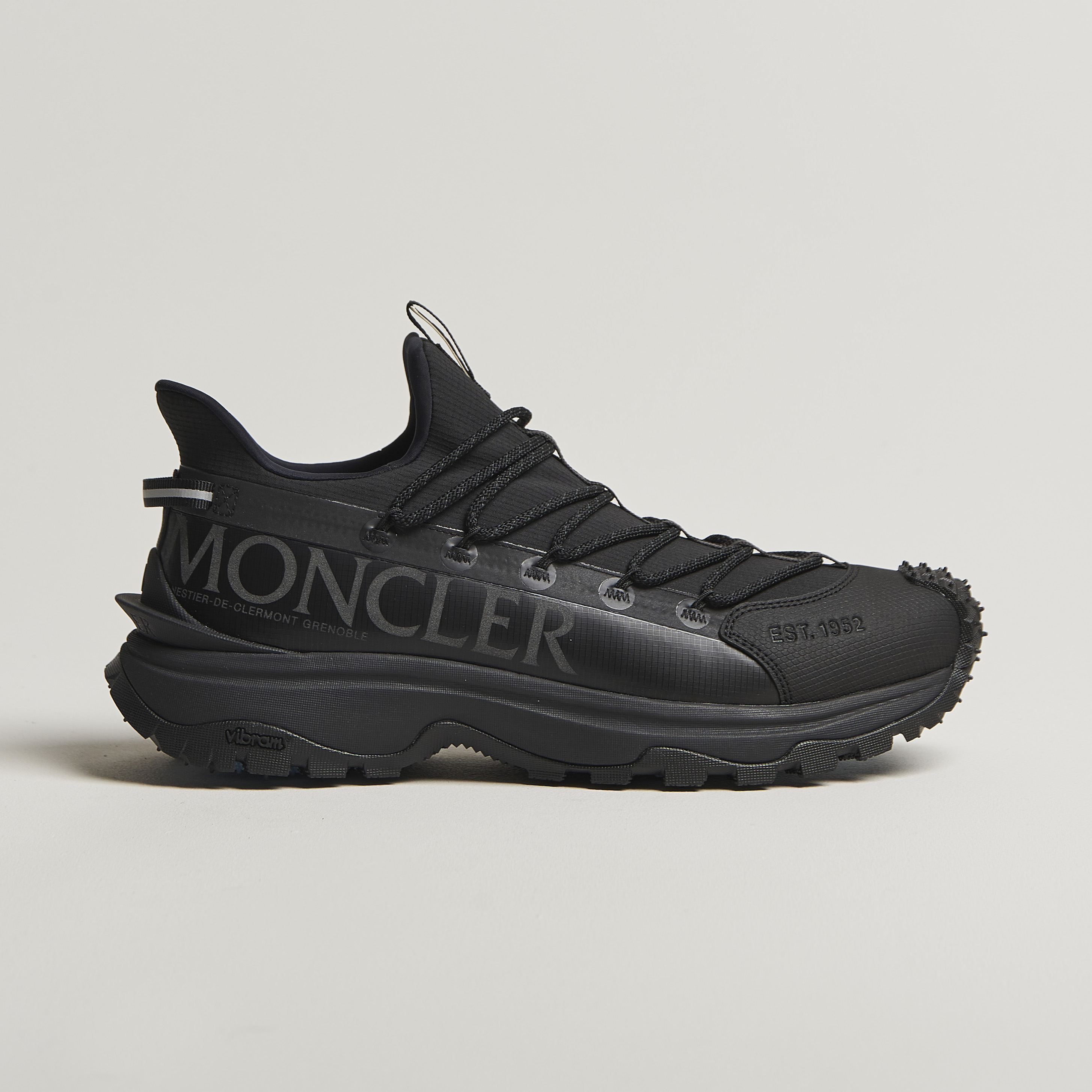 y.1173crew  MONCLER.スニーカー TRAILGRIP MONCLER（モンクレール） TRAILGRIP SNEAKER トレイル グリップ