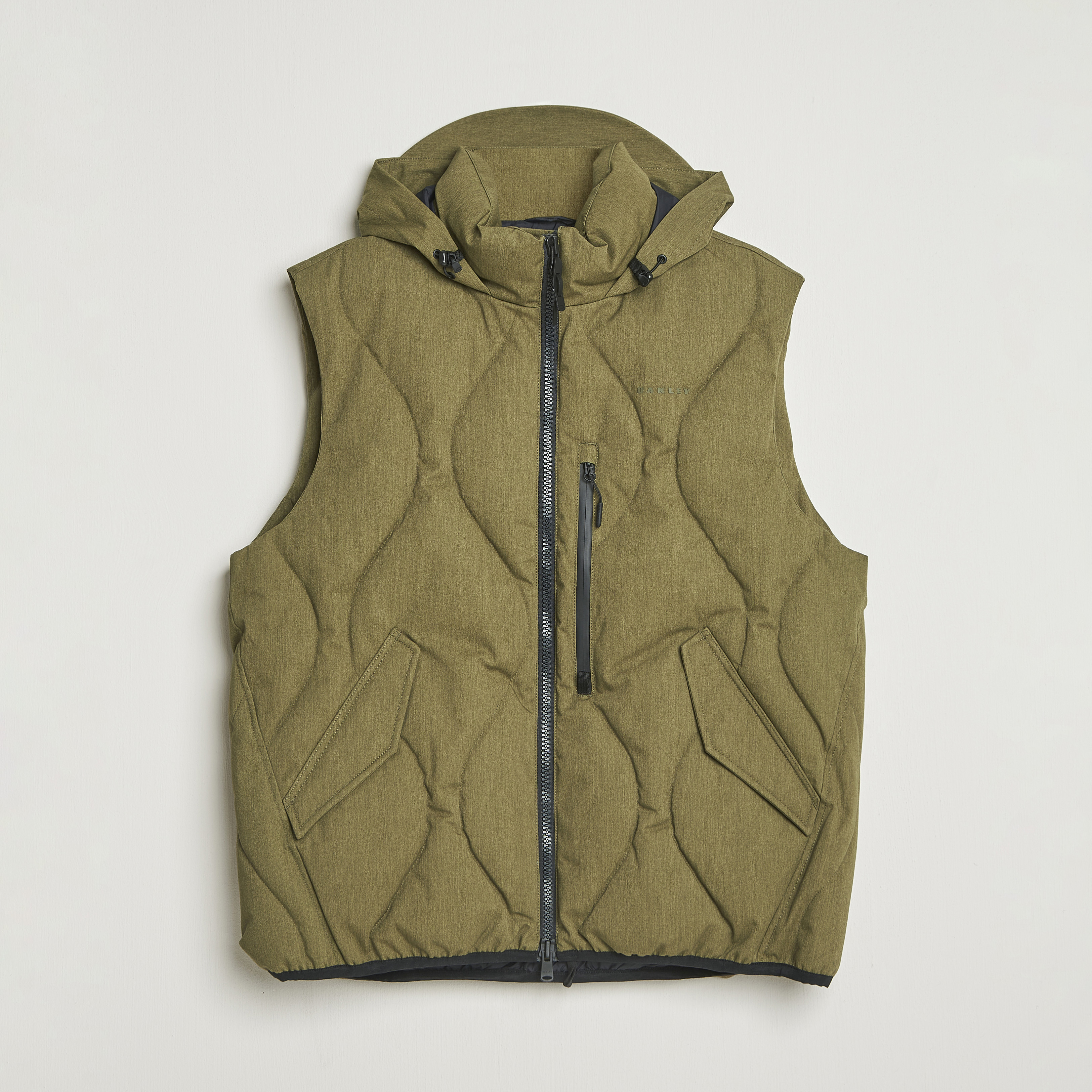 Oakley Baldface Puffer Vest Army Green at CareOfCarl.com